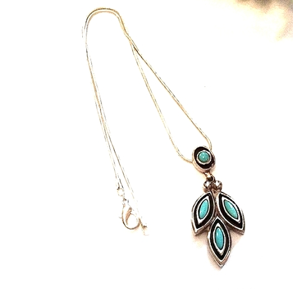 Jewelry - VINTAGE SIGNED ST. LABRE SILVER PENDANT NECKLACE SOUTHWEST DESIGN